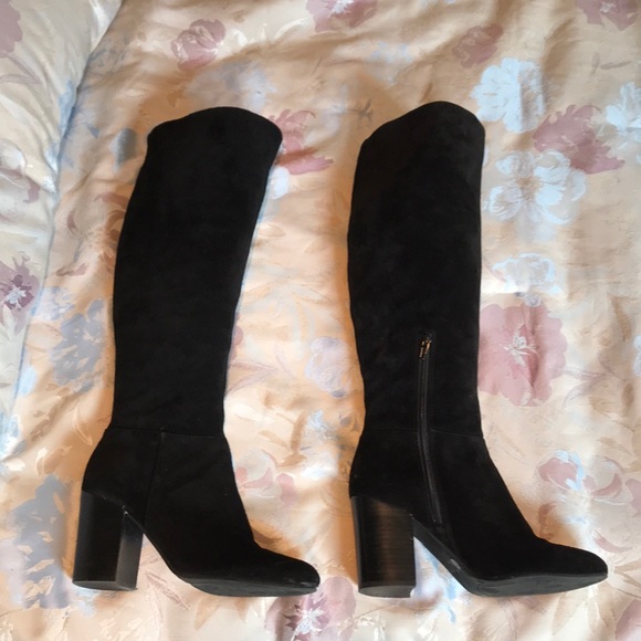 Vince Camuto knee high suede black boots - Picture 1 of 6